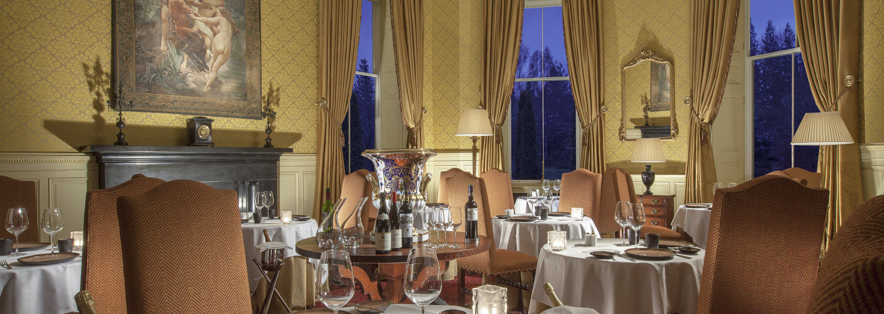 Crossbasket Castle Luxury Hotel dining room