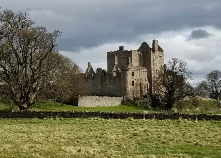 Craigmiller Castle